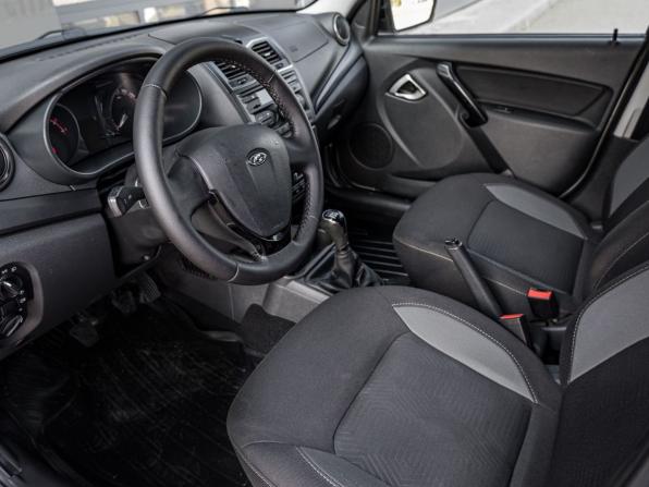 Lada (ВАЗ) Granta I Рестайлинг с пробегом 2021 года, цена 649 000 рублей, 136500 км, седан, Автокод Объявления