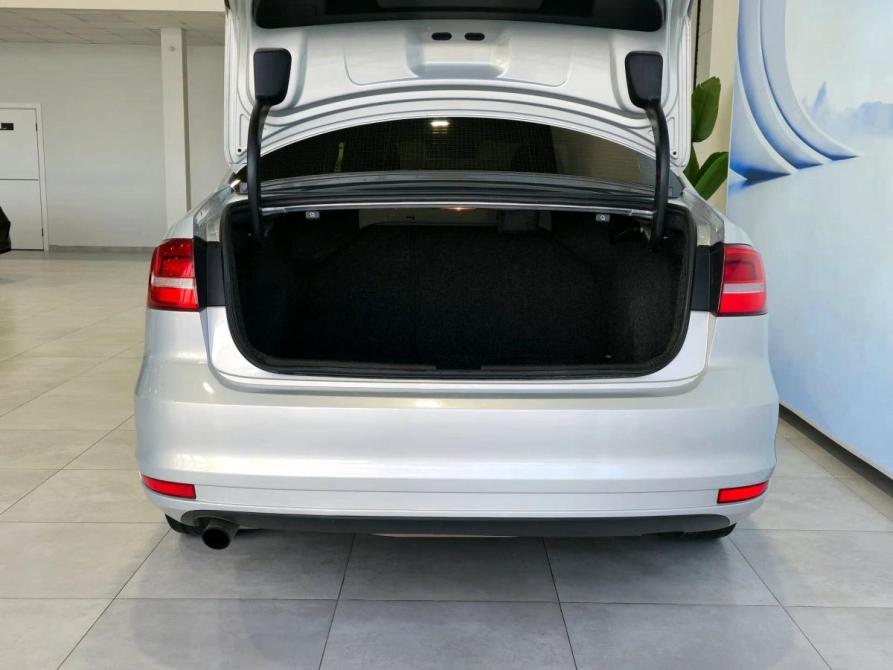 Volkswagen Jetta VI Рестайлинг Таганрог  - изображение 7