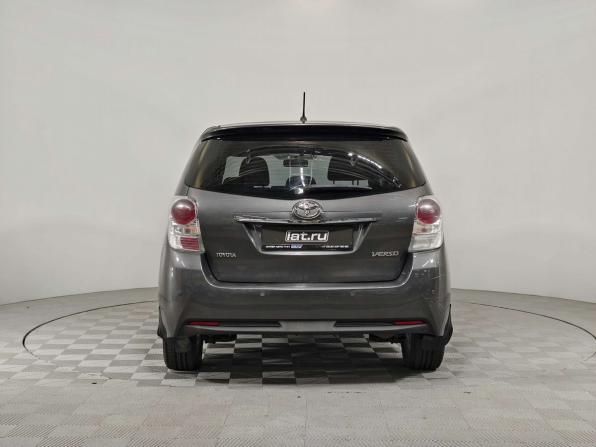 Toyota Verso I Рестайлинг с пробегом 2015 года, цена 1 349 000 рублей, 100081 км, компактвэн, Автокод Объявления