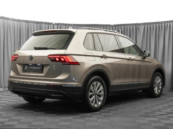 Volkswagen Tiguan II Рестайлинг с пробегом 2021 года, цена 1 990 000 рублей, 154877 км, внедорожник, Автокод Объявления