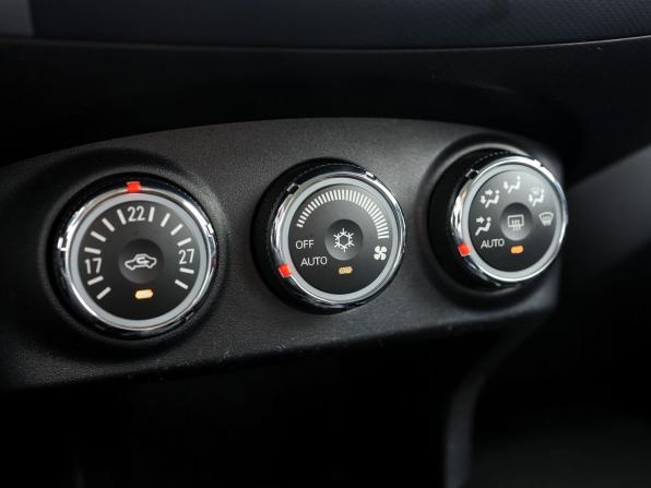 Mitsubishi Outlander II Рестайлинг с пробегом 2011 года, цена 1 349 000 рублей, 180238 км, внедорожник, Автокод Объявления