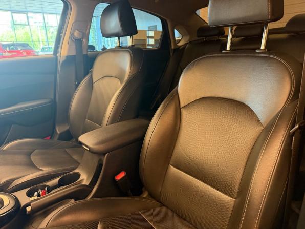 Kia Cerato IV с пробегом 2018 года, цена 1 769 000 рублей, 100000 км, седан, Автокод Объявления