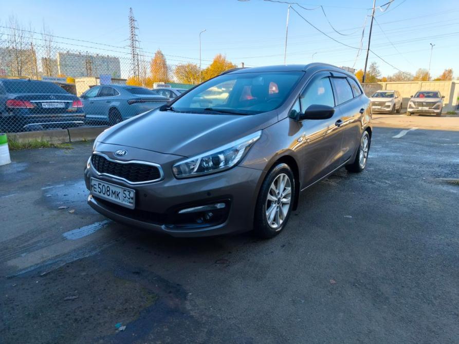 Kia Ceed II Рестайлинг Санкт-Петербург  - изображение 1