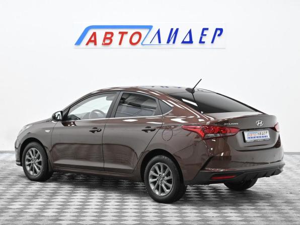 Hyundai Solaris II Рестайлинг с пробегом 2021 года, цена 859 000 рублей, 52000 км, седан, Автокод Объявления