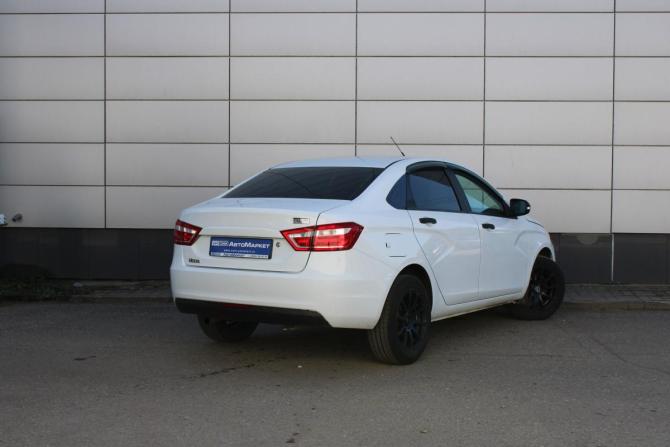 Lada (ВАЗ) Vesta I с пробегом 2017 года, цена 729 000 рублей, 103762 км, седан, Автокод Объявления