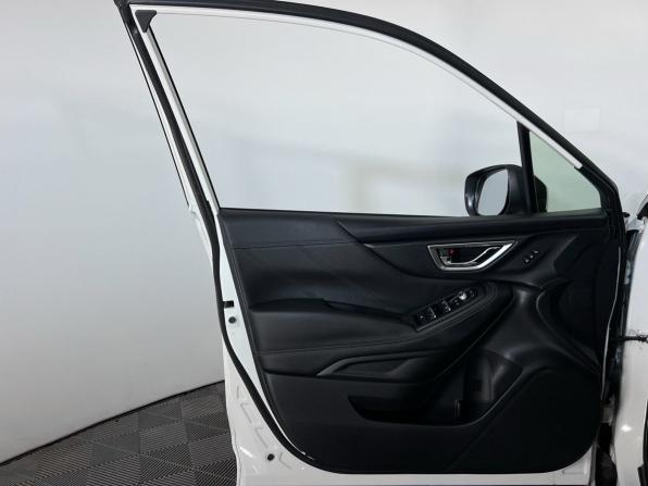Subaru Forester V с пробегом 2020 года, цена 2 899 000 рублей, 81000 км, внедорожник, Автокод Объявления