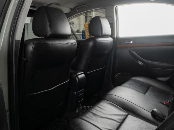 Toyota Avensis II Рестайлинг с пробегом 2006 года, цена 950 000 рублей, 209323 км, седан, Автокод Объявления
