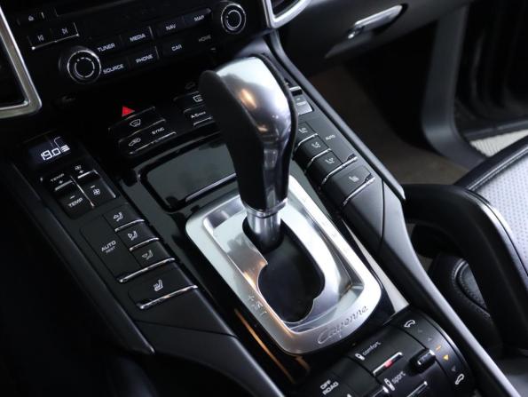 Porsche Cayenne II Рестайлинг (958) с пробегом 2016 года, цена 3 900 000 рублей, 144995 км, внедорожник, Автокод Объявления