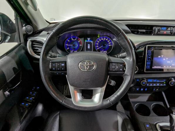 Toyota Hilux VIII с пробегом 2017 года, цена 3 850 000 рублей, 159583 км, offers.body_type.unknown, Автокод Объявления
