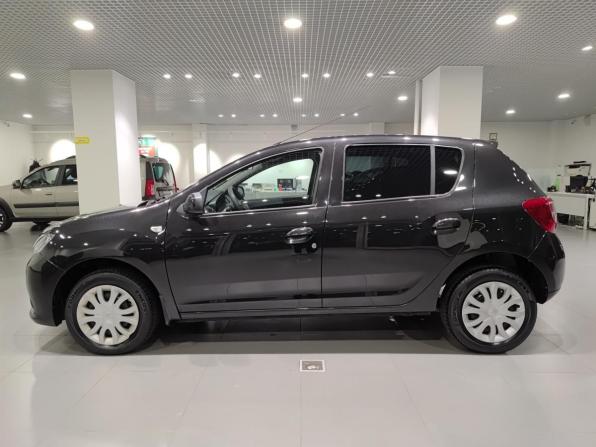 Renault Sandero II с пробегом 2017 года, цена 797 000 рублей, 141961 км, хэтчбек, Автокод Объявления
