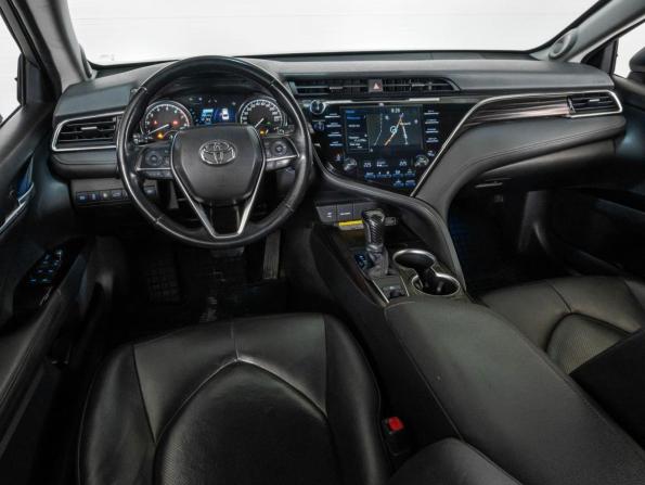 Toyota Camry VIII (XV70) с пробегом 2018 года, цена 3 074 000 рублей, 67196 км, седан, Автокод Объявления