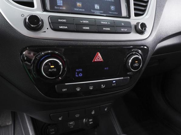 Hyundai Solaris II с пробегом 2019 года, цена 1 680 000 рублей, 141594 км, седан, Автокод Объявления