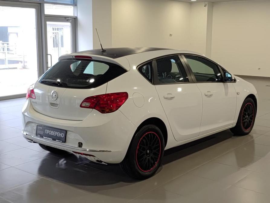 Opel Astra J Казань  - изображение 6