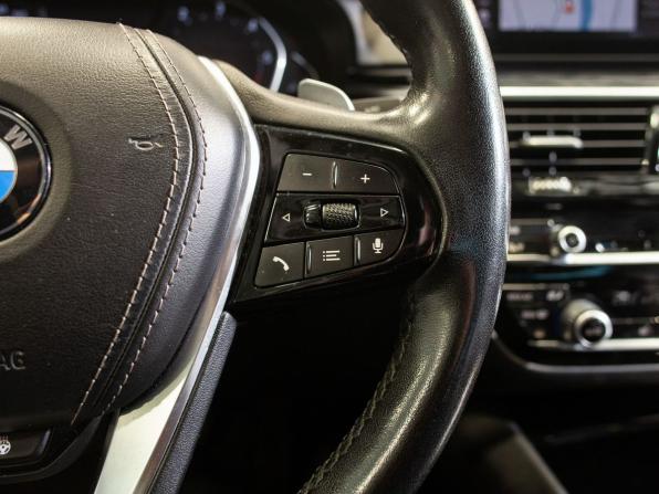 BMW 5 серии VII (G30/G31/G38) Рестайлинг с пробегом 2021 года, цена 4 500 000 рублей, 116692 км, седан, Автокод Объявления