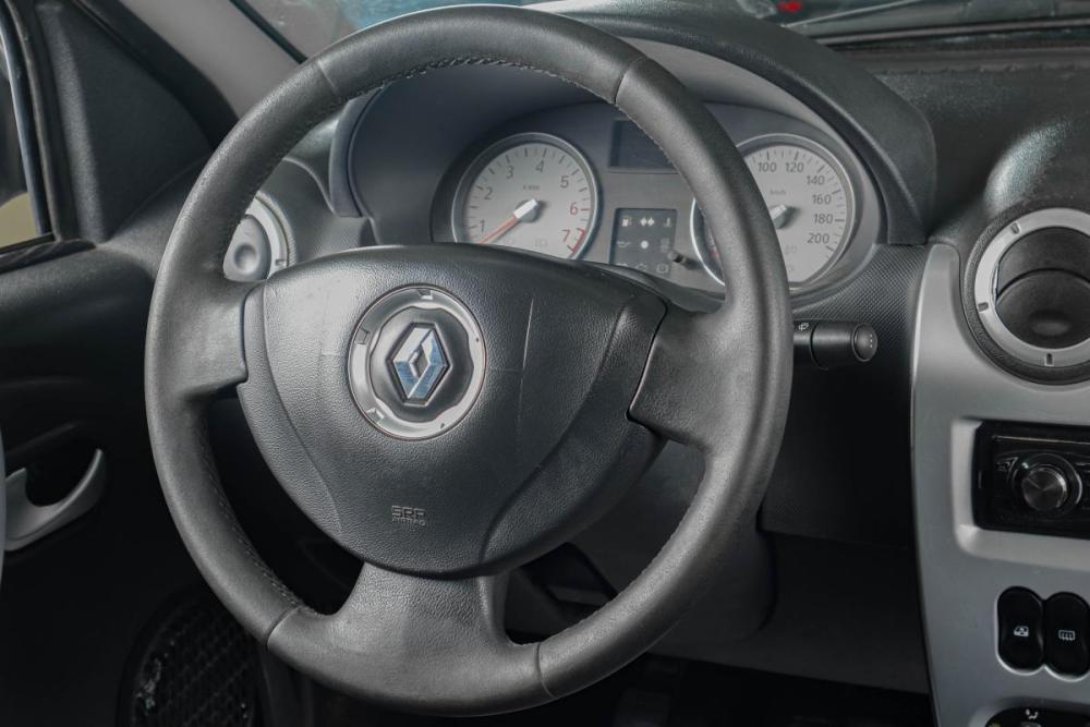 Renault Logan I Рестайлинг Тюмень  - изображение 12