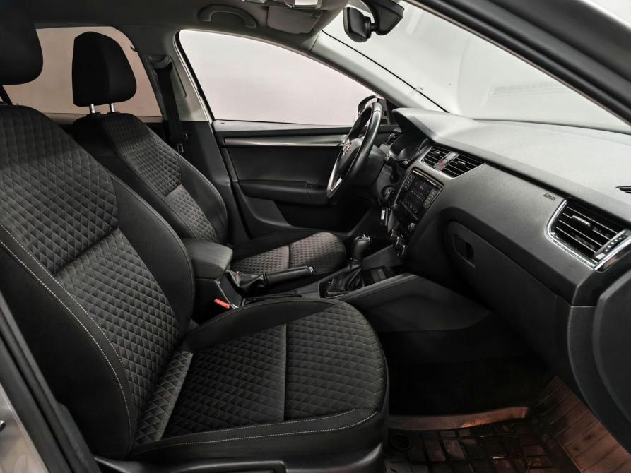 Skoda Octavia III (A7) Москва  - изображение 9