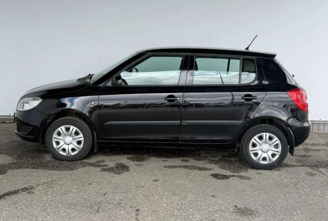 Skoda Fabia II Рестайлинг с пробегом 2012 года, цена 755 000 рублей, 93730 км, хэтчбек, Автокод Объявления