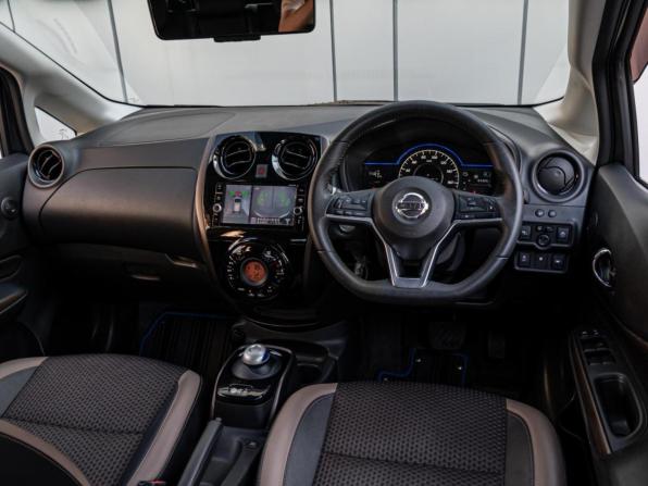 Nissan Note II Рестайлинг с пробегом 2018 года, цена 1 373 000 рублей, 83306 км, хэтчбек, Автокод Объявления