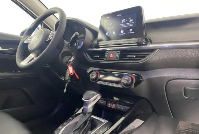 Kia Cerato III Рестайлинг (Classic) с пробегом 2018 года, цена 1 680 000 рублей, 182334 км, седан, Автокод Объявления