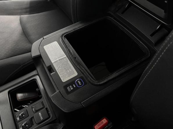 Toyota Land Cruiser Prado 150 Series Рестайлинг 1 с пробегом 2014 года, цена 3 496 900 рублей, 203803 км, внедорожник, Автокод Объявления