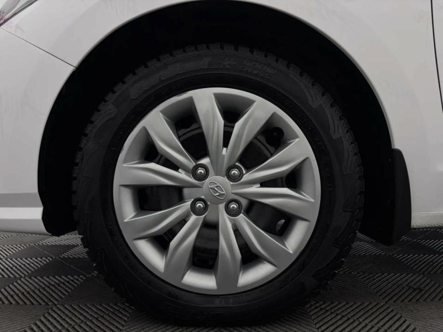 Hyundai Solaris II Рестайлинг Псков  - изображение 19