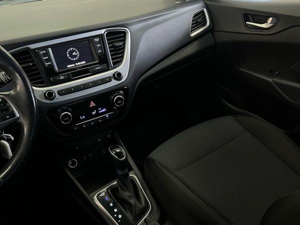 Hyundai Solaris I Рестайлинг с пробегом 2017 года, цена 1 248 000 рублей, 148500 км, седан, Автокод Объявления