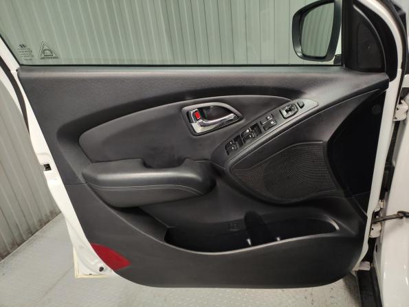Hyundai ix35 I с пробегом 2011 года, цена 1 350 000 рублей, 167400 км, внедорожник, Автокод Объявления