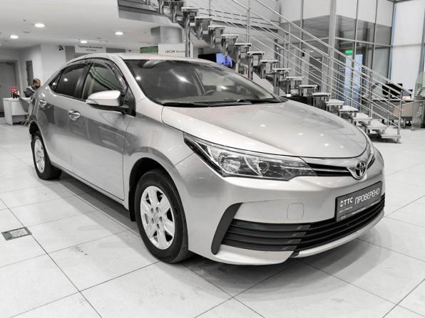 Toyota Corolla XI (E160 E170 E180) Рестайлинг 1 с пробегом 2018 года, цена 1 699 000 рублей, 168418 км, седан, Автокод Объявления