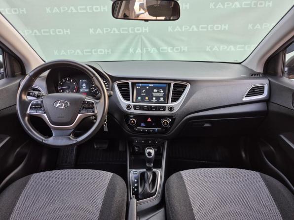 Hyundai Solaris II с пробегом 2019 года, цена 1 749 000 рублей, 20964 км, седан, Автокод Объявления