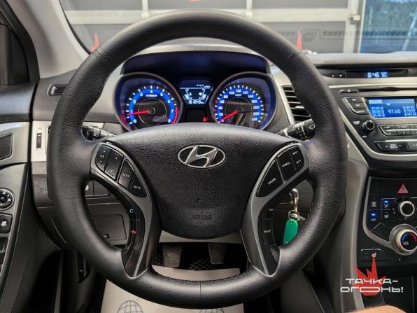 Hyundai Elantra V (MD) Рестайлинг с пробегом 2015 года, цена 1 118 000 рублей, 161000 км, седан, Автокод Объявления
