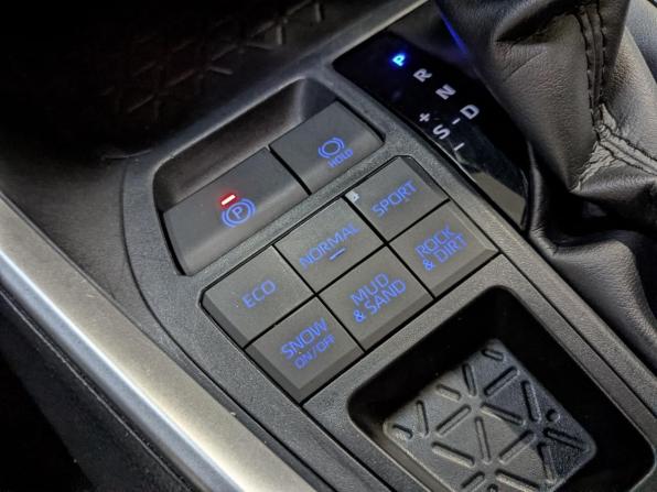 Toyota RAV4 V (XA50) с пробегом 2020 года, цена 3 350 000 рублей, 90500 км, внедорожник, Автокод Объявления
