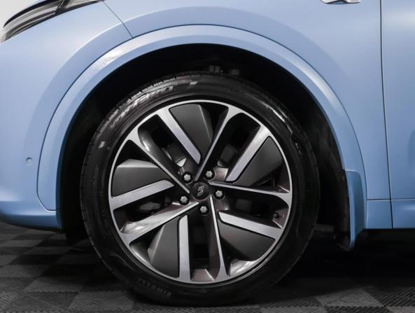 Li Auto (Lixiang) L7 I с пробегом 2023 года, цена 6 390 000 рублей, 15000 км, внедорожник, Автокод Объявления