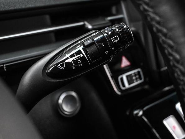 Hyundai Staria I с пробегом 2021 года, цена 5 199 000 рублей, 28540 км, минивэн, Автокод Объявления