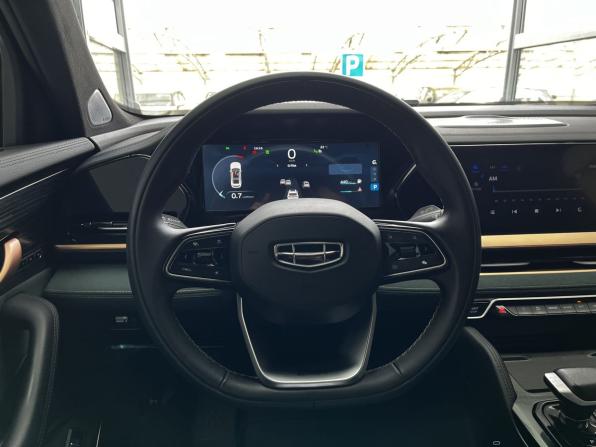 Geely Monjaro I с пробегом 2023 года, цена 3 250 000 рублей, 62200 км, внедорожник, Автокод Объявления