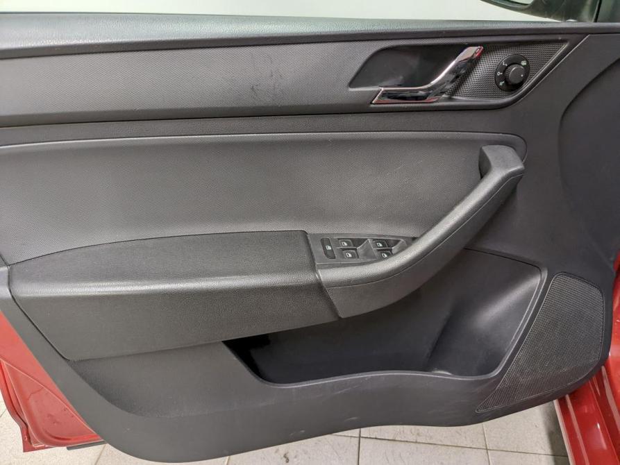 Skoda Rapid I Москва  - изображение 11