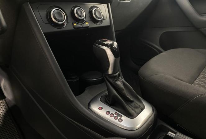 Volkswagen Polo V Рестайлинг с пробегом 2017 года, цена 1 050 000 рублей, 189306 км, седан, Автокод Объявления