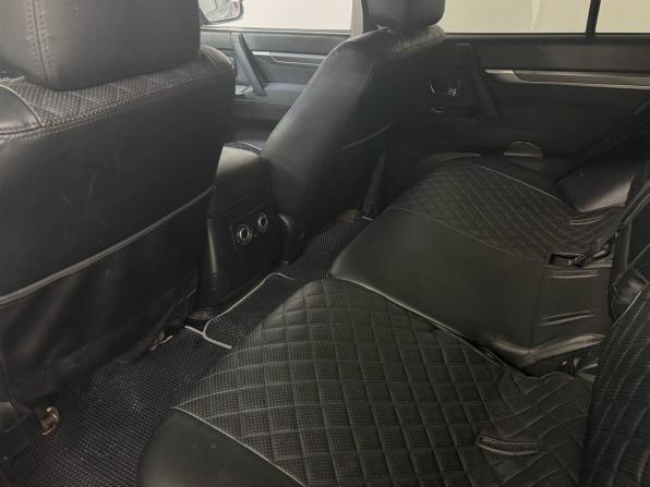 Mitsubishi Pajero IV с пробегом 2008 года, цена 990 000 рублей, 592412 км, внедорожник, Автокод Объявления