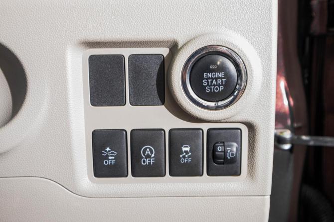 Toyota Passo III с пробегом 2016 года, цена 829 000 рублей, 110000 км, хэтчбек, Автокод Объявления
