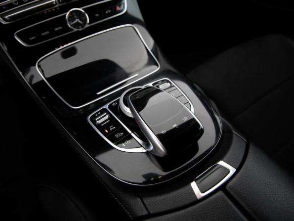 Mercedes-Benz E-Класс V (W213 S213 C238) с пробегом 2016 года, цена 2 149 000 рублей, 222068 км, седан, Автокод Объявления