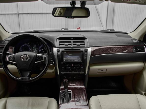 Toyota Camry VII (XV50) Рестайлинг с пробегом 2017 года, цена 2 080 000 рублей, 162450 км, седан, Автокод Объявления
