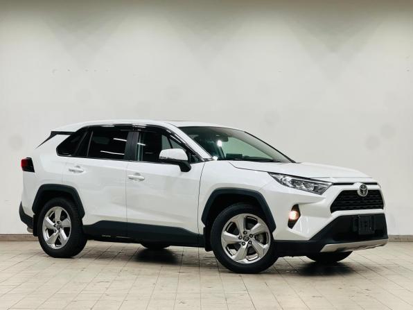 Toyota RAV4 V (XA50) с пробегом 2021 года, цена 2 840 000 рублей, 39840 км, внедорожник, Автокод Объявления