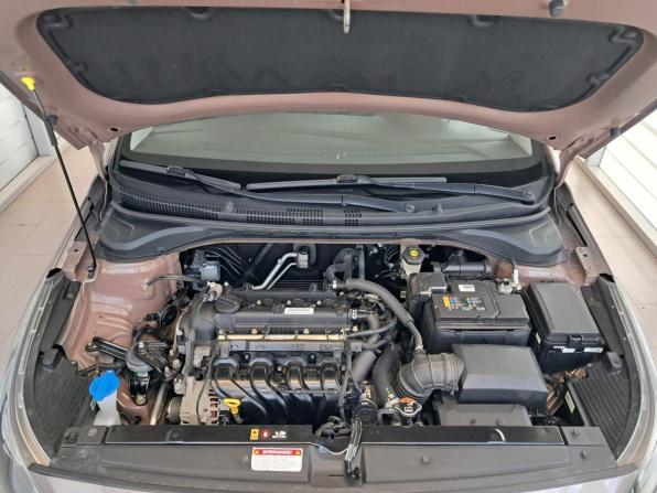 Hyundai Solaris II Рестайлинг с пробегом 2021 года, цена 1 813 000 рублей, 40371 км, седан, Автокод Объявления