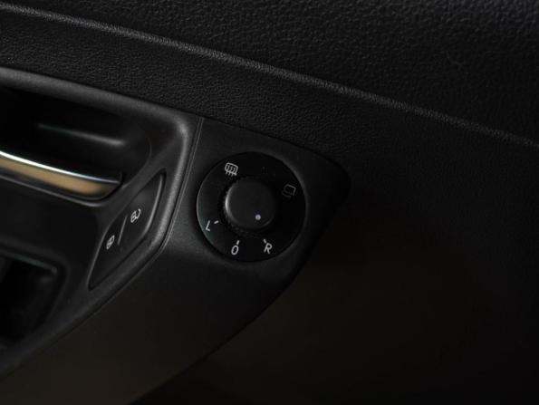 Volkswagen Polo V Рестайлинг с пробегом 2018 года, цена 1 429 000 рублей, 98310 км, седан, Автокод Объявления