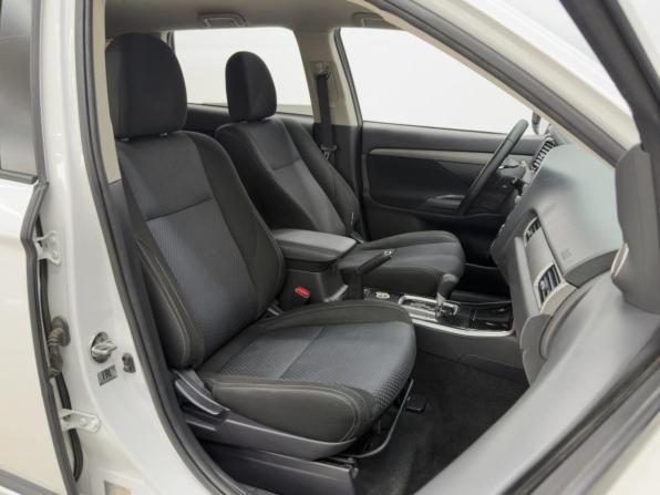 Mitsubishi Outlander III Рестайлинг 2 с пробегом 2018 года, цена 1 720 000 рублей, 168793 км, внедорожник, Автокод Объявления
