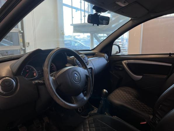 Renault Duster I с пробегом 2014 года, цена 805 000 рублей, 183432 км, внедорожник, Автокод Объявления