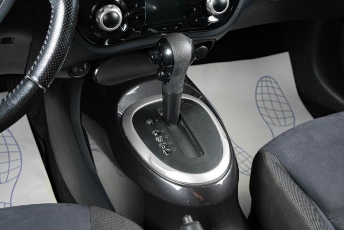 Nissan Juke I с пробегом 2012 года, цена 1 829 000 рублей, 106500 км, внедорожник, Автокод Объявления