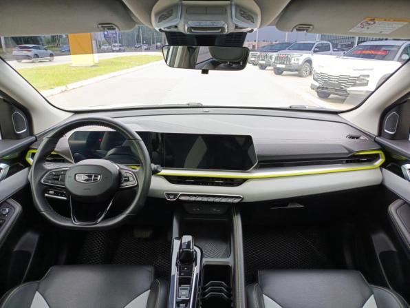 Geely Coolray I Рестайлинг с пробегом 2023 года, цена 2 050 000 рублей, 41778 км, внедорожник, Автокод Объявления