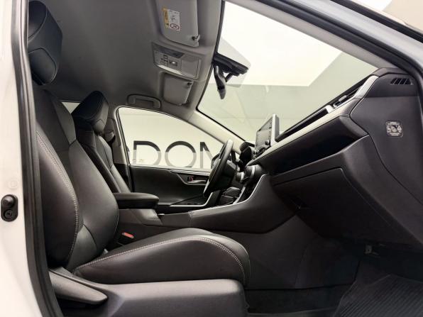 Toyota RAV4 V (XA50) с пробегом 2021 года, цена 3 428 000 рублей, 40422 км, внедорожник, Автокод Объявления