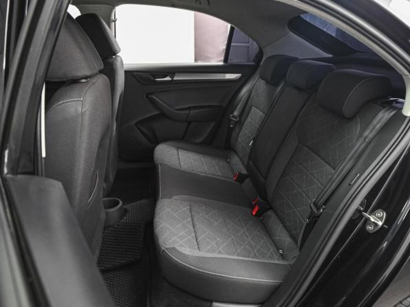 Volkswagen Polo VI с пробегом 2021 года, цена 1 450 111 рублей, 237193 км, лифтбек, Автокод Объявления