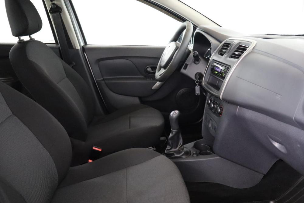 Renault Logan II Санкт-Петербург  - изображение 10